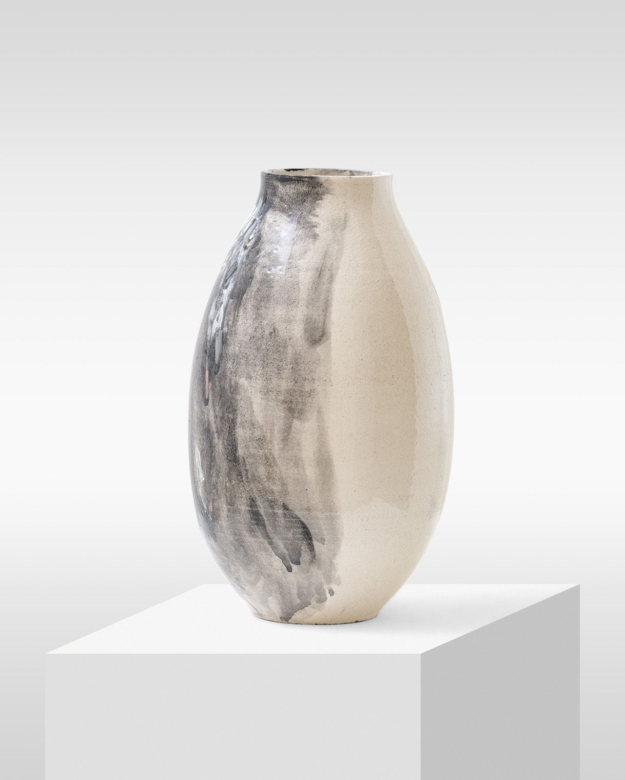 "Senza titolo" 2022, vaso ceramica dipinta