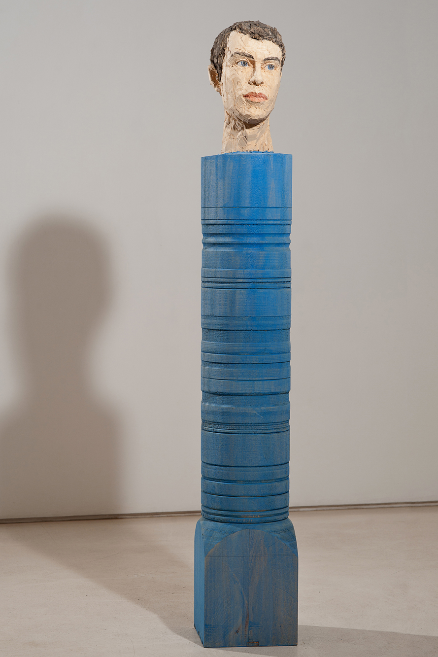 "Senza titolo" 2012, scultura in legno wawa dipinto, 25 x 25 x 165 CM